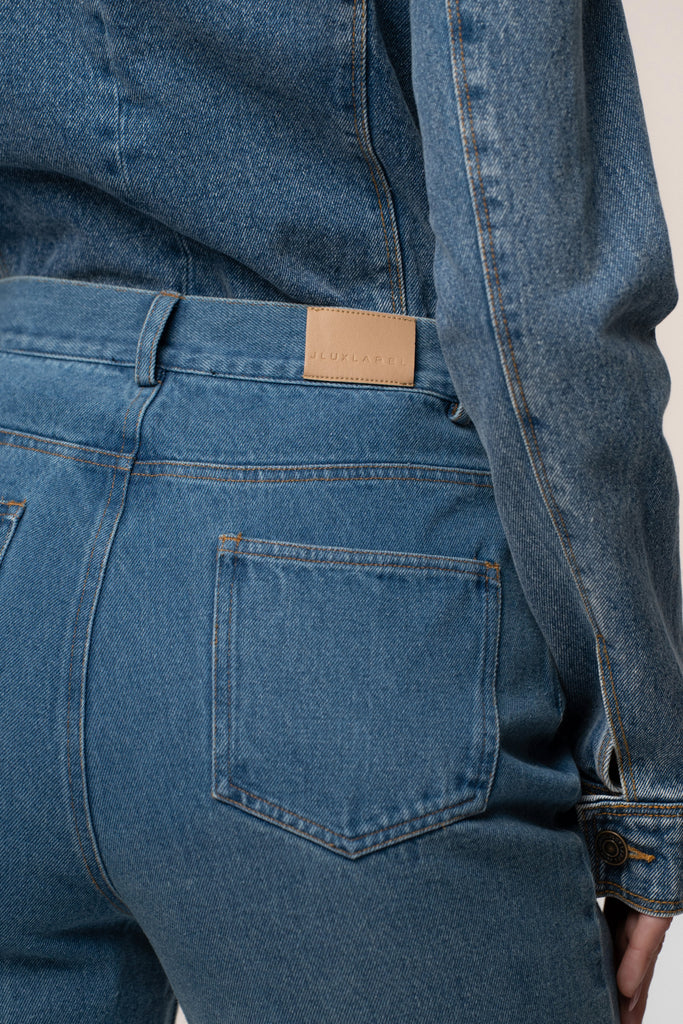 Medium Wash Roesia Jeans